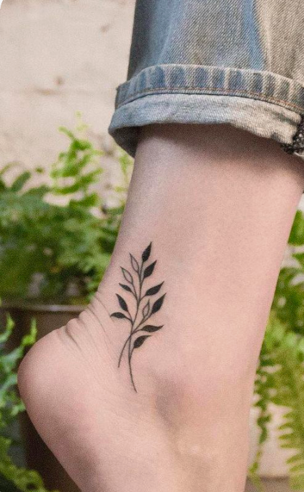 30-small-simple-tattoos-with-unique-meanings-for-men-and-women