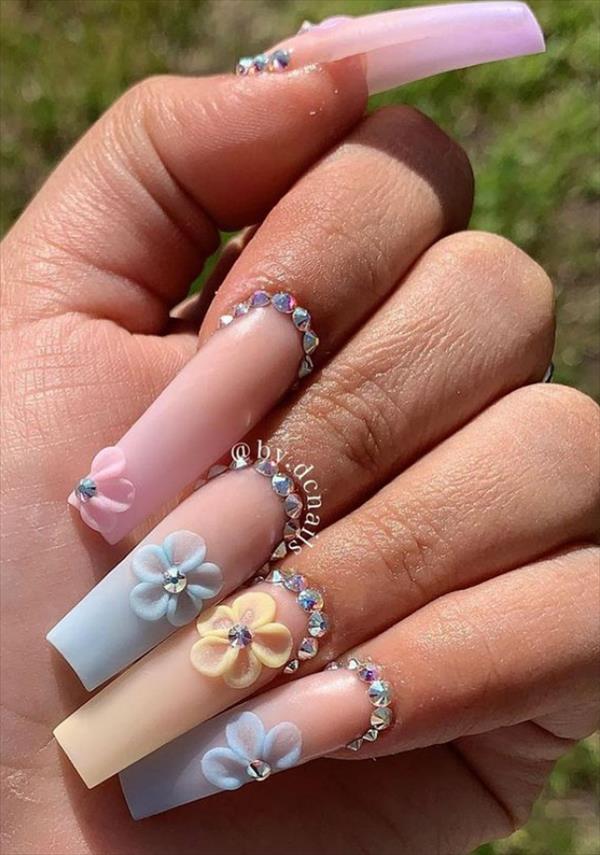 Flower coffin nail art to sparkle your Summer nails 2021!