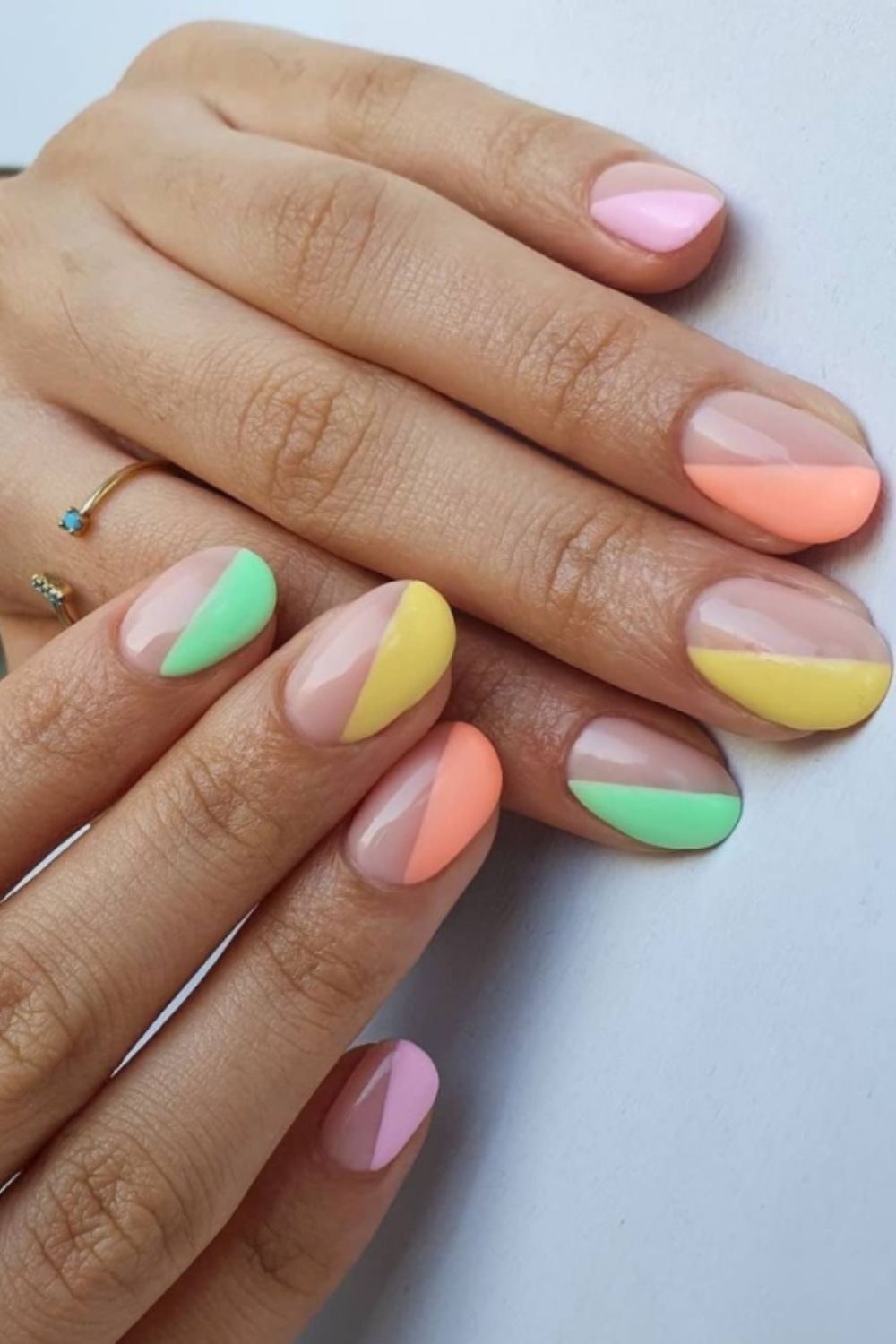 rainbow nails short easy