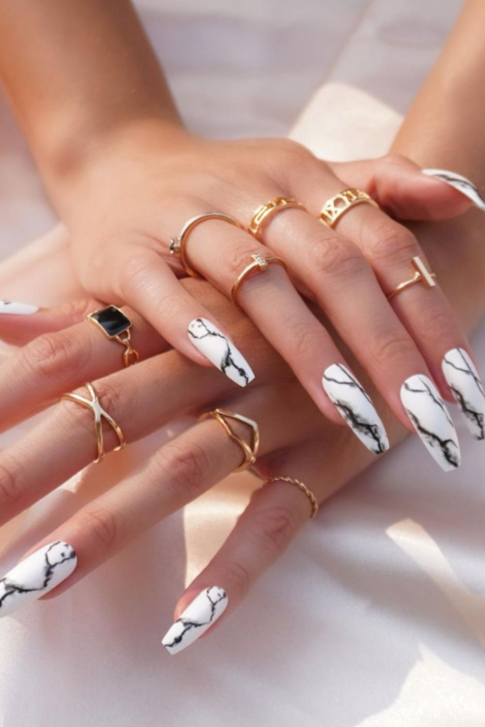 white coffin nails design  for woman