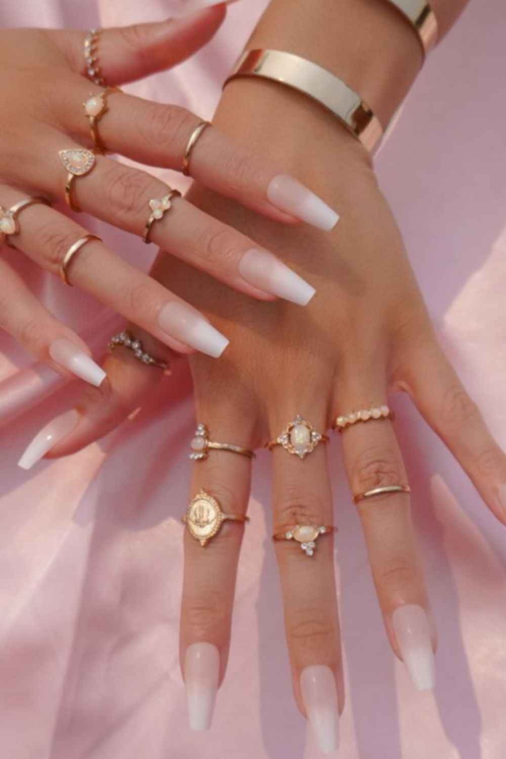 white coffin nails design  for woman