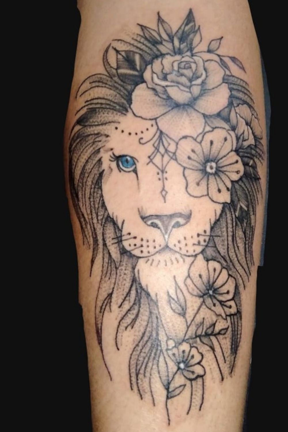 lion tattoo ideas for women