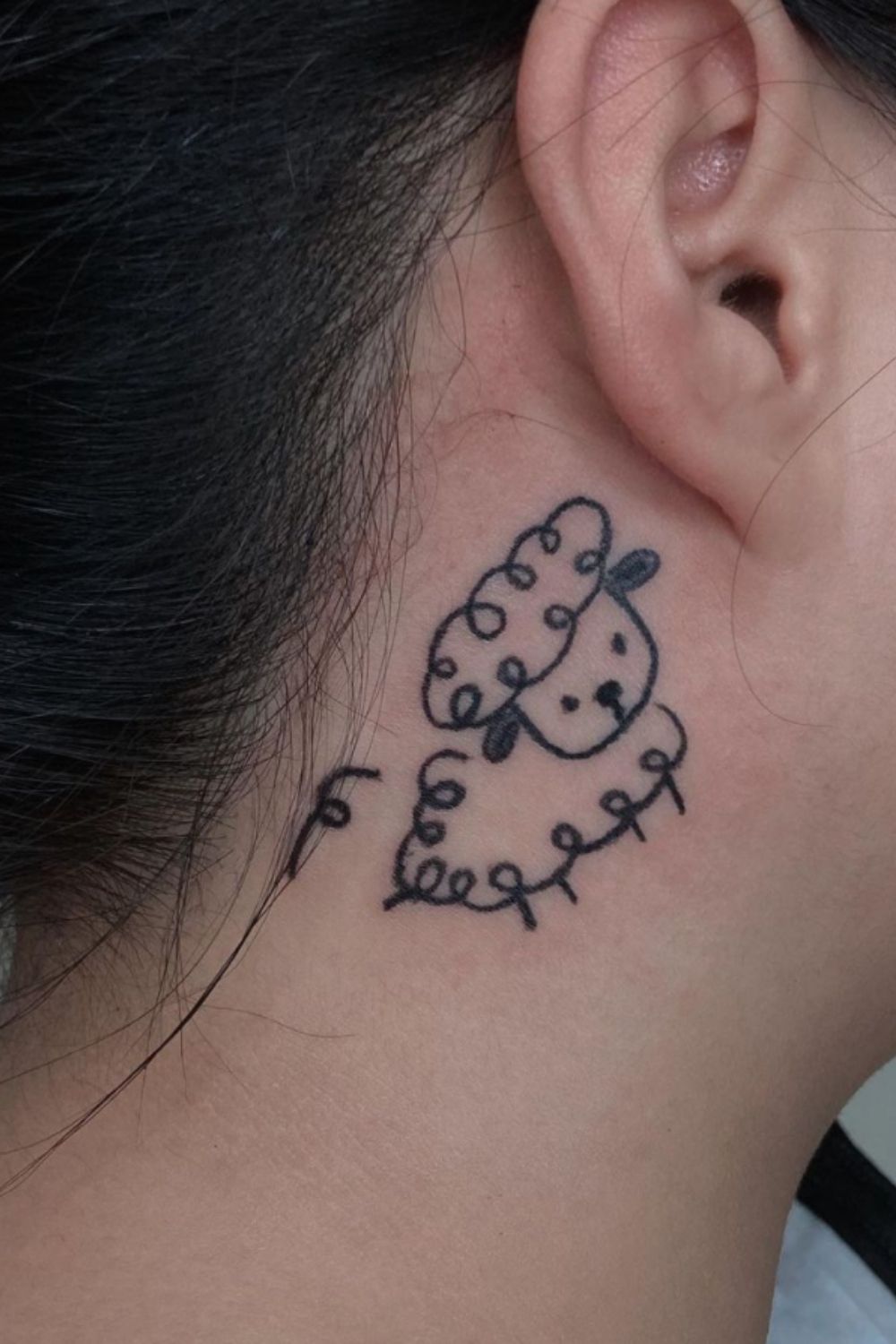 Behind Ear Tattoo: 40 Tiny Tattoo Designs For Girls To Try!