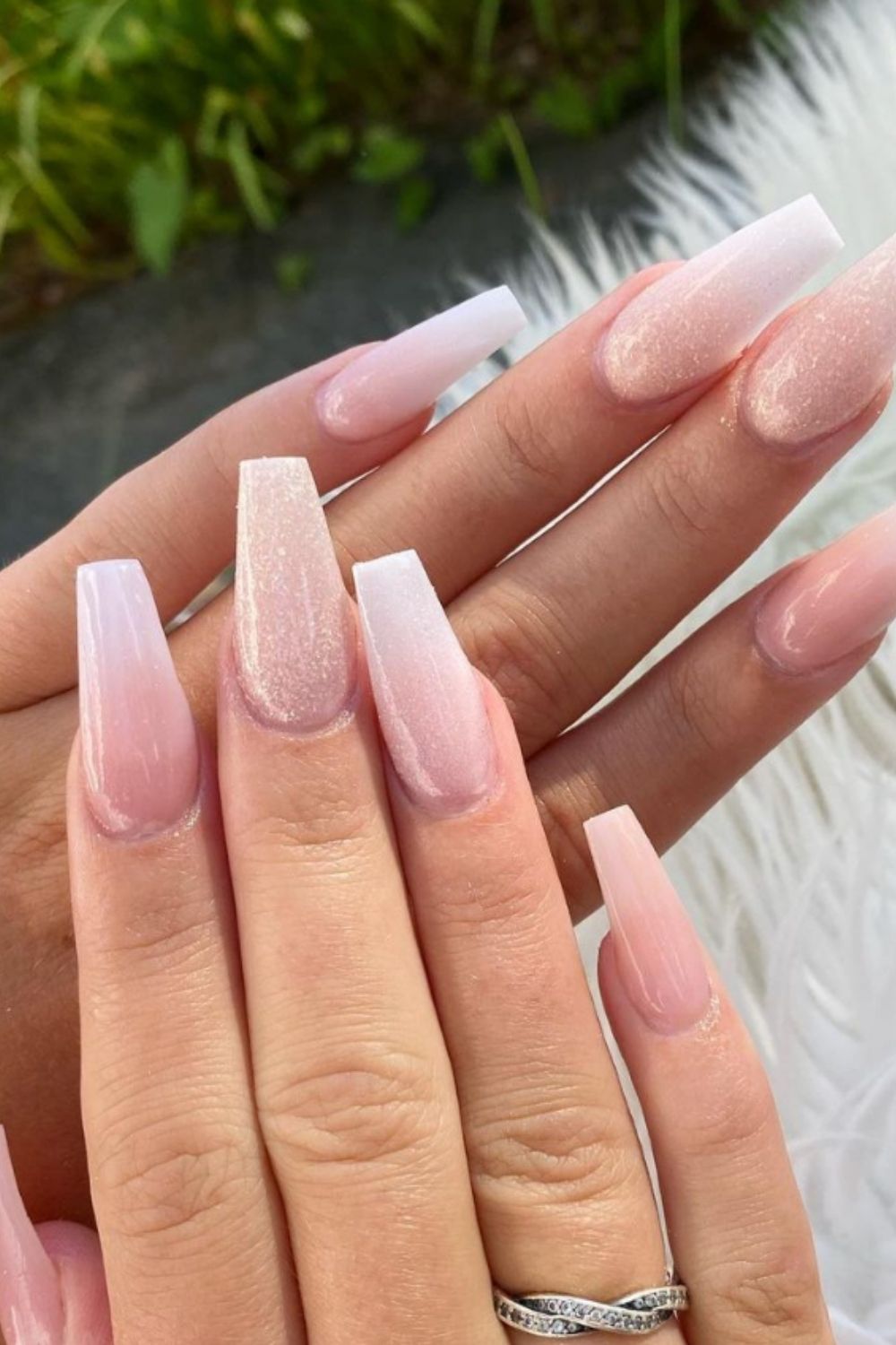 40+Cute Ombre coffin nails for young girls