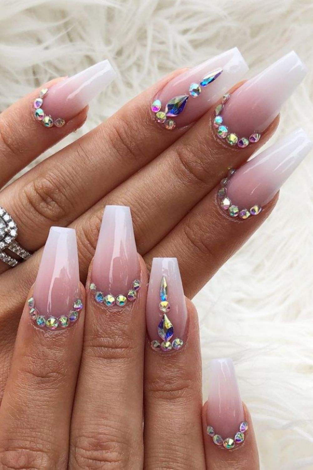 40+Cute Ombre coffin nails for young girls