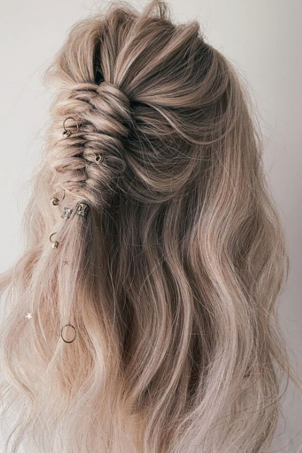 Elegant and charming wedding hairstyle for bride