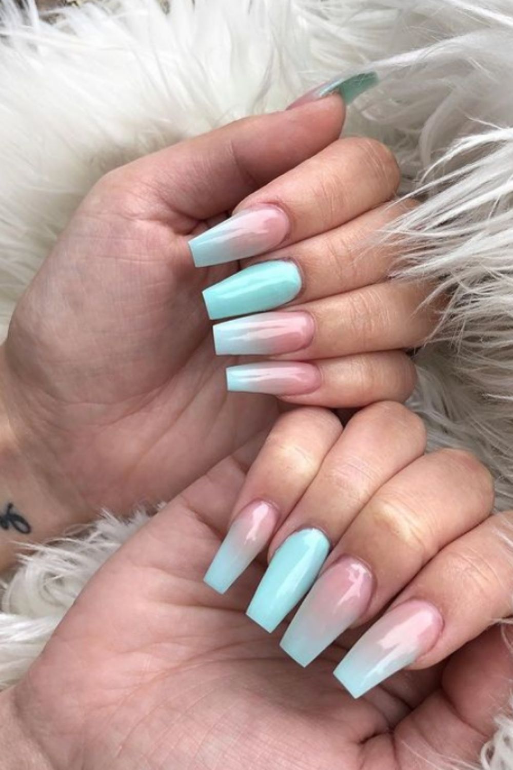 40+Cute Ombre coffin nails for young girls