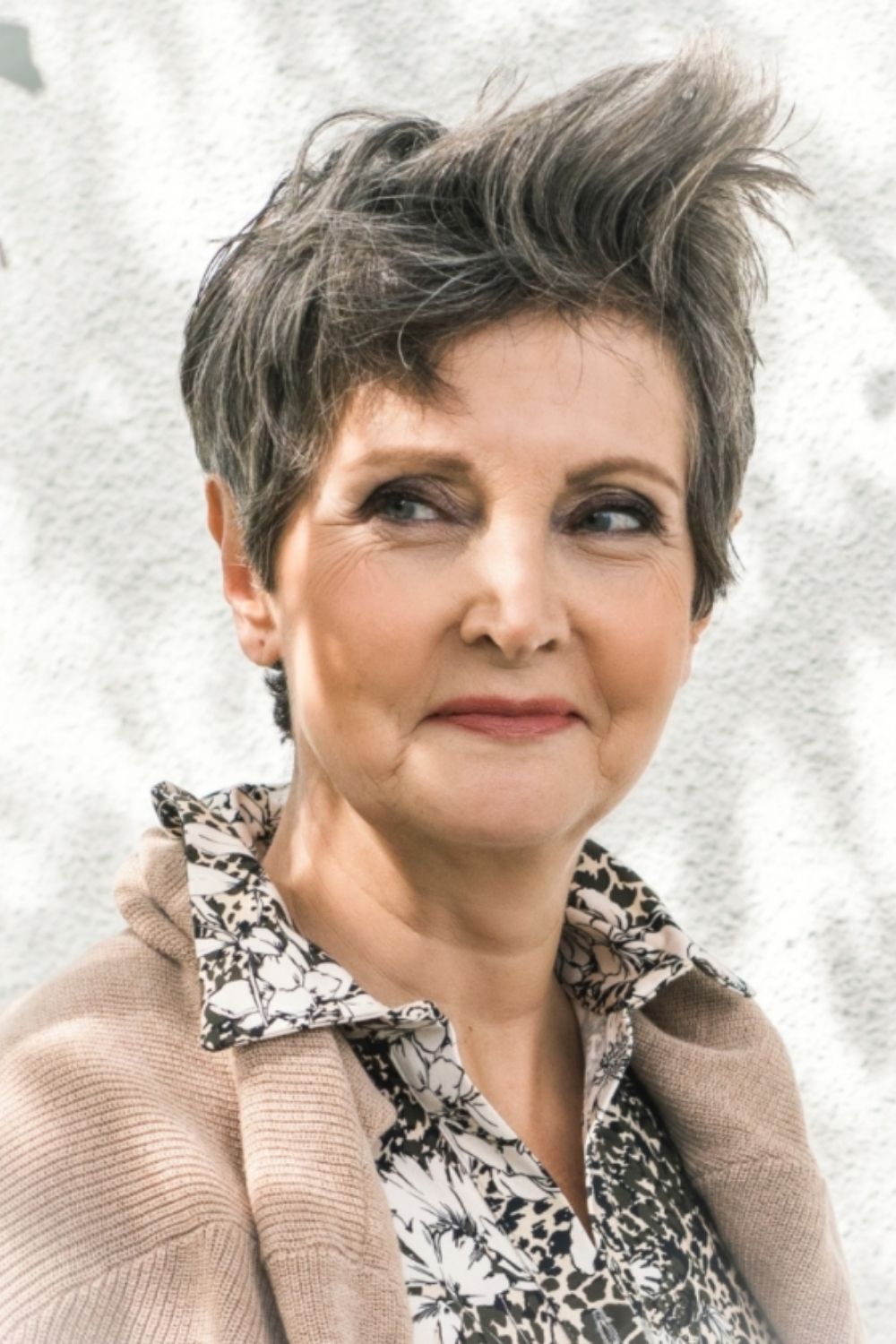 Short Hairstyle: The Top 40 Haircut And For Women Over 60!