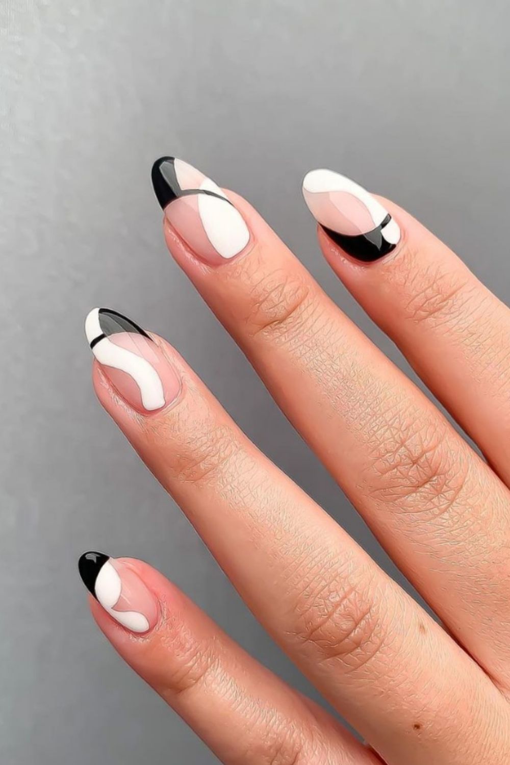 40 Stylish Black And White Nails To Do In Summer 2021!