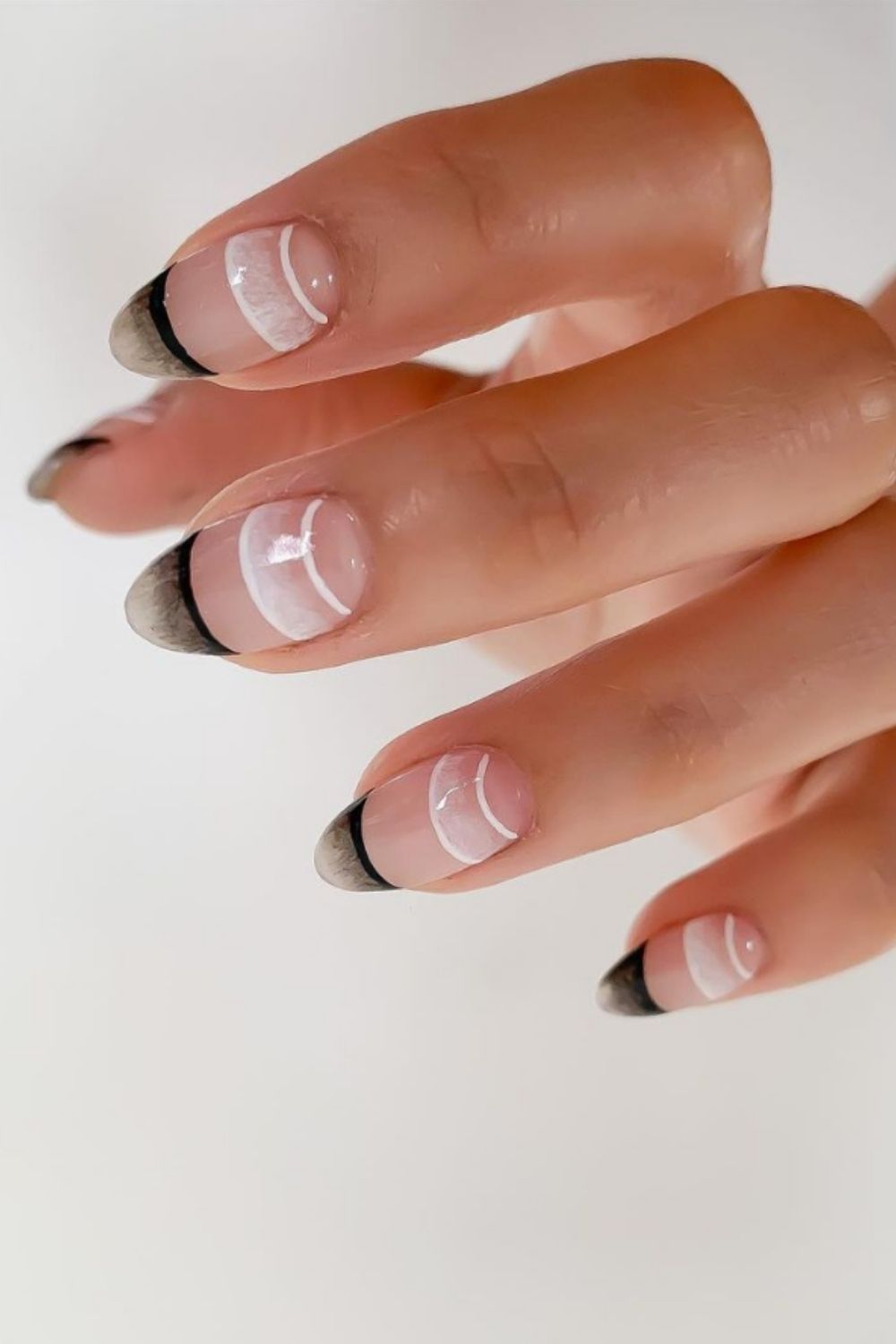 40 Stylish Black And White Nails To Do In Summer 2021!