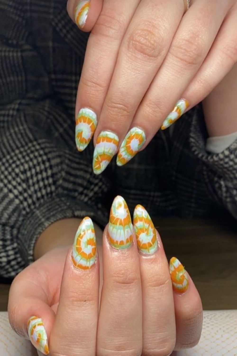 Hottest Tie Dye Nails to Fit Your Beach Look This Summer