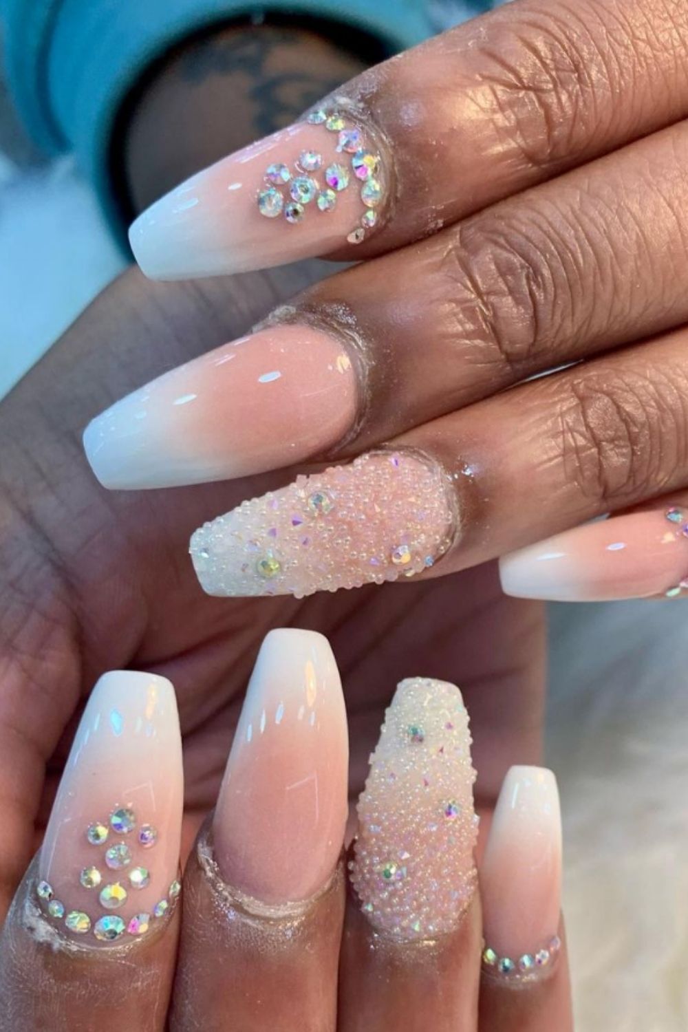 35+ Amazing Glitter Acrylic Nails You Want To Try In 2021!