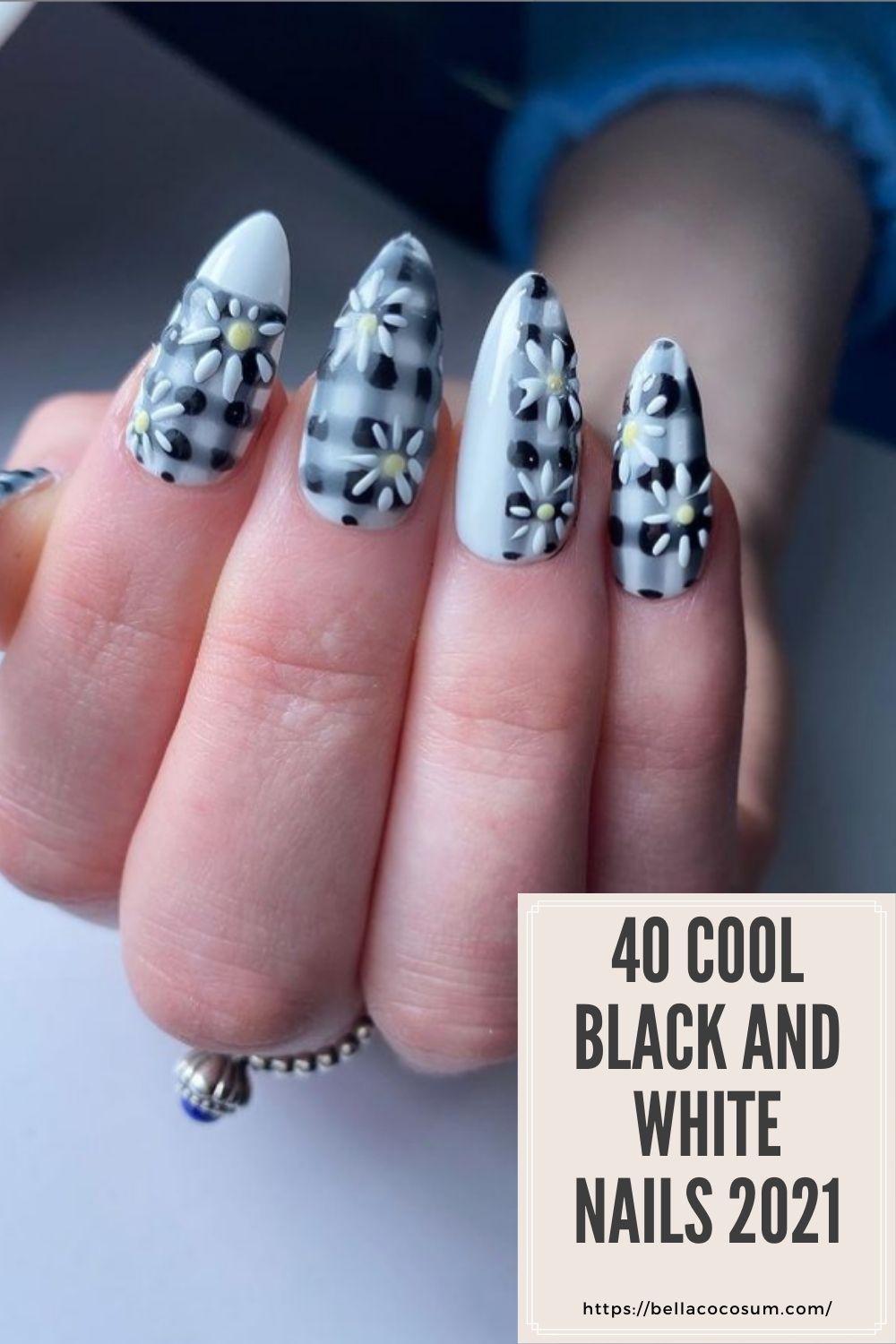 40 Stylish Black And White Nails To Do In Summer 2021! - Page 3 of 5