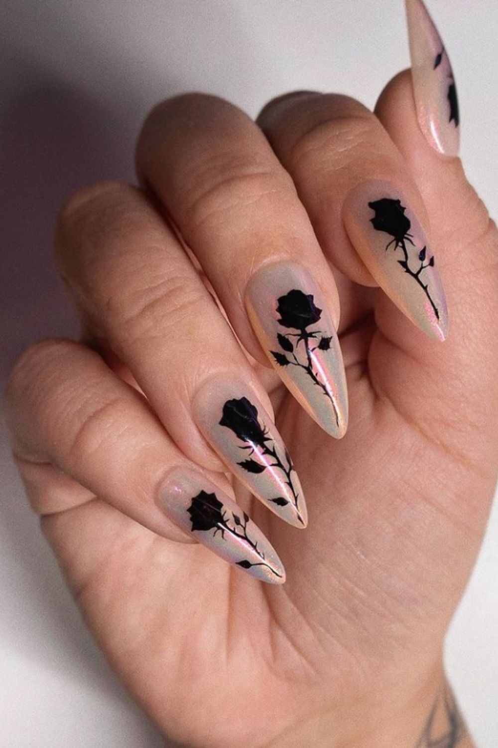 40 Stylish Black And White Nails To Do In Summer 2021!