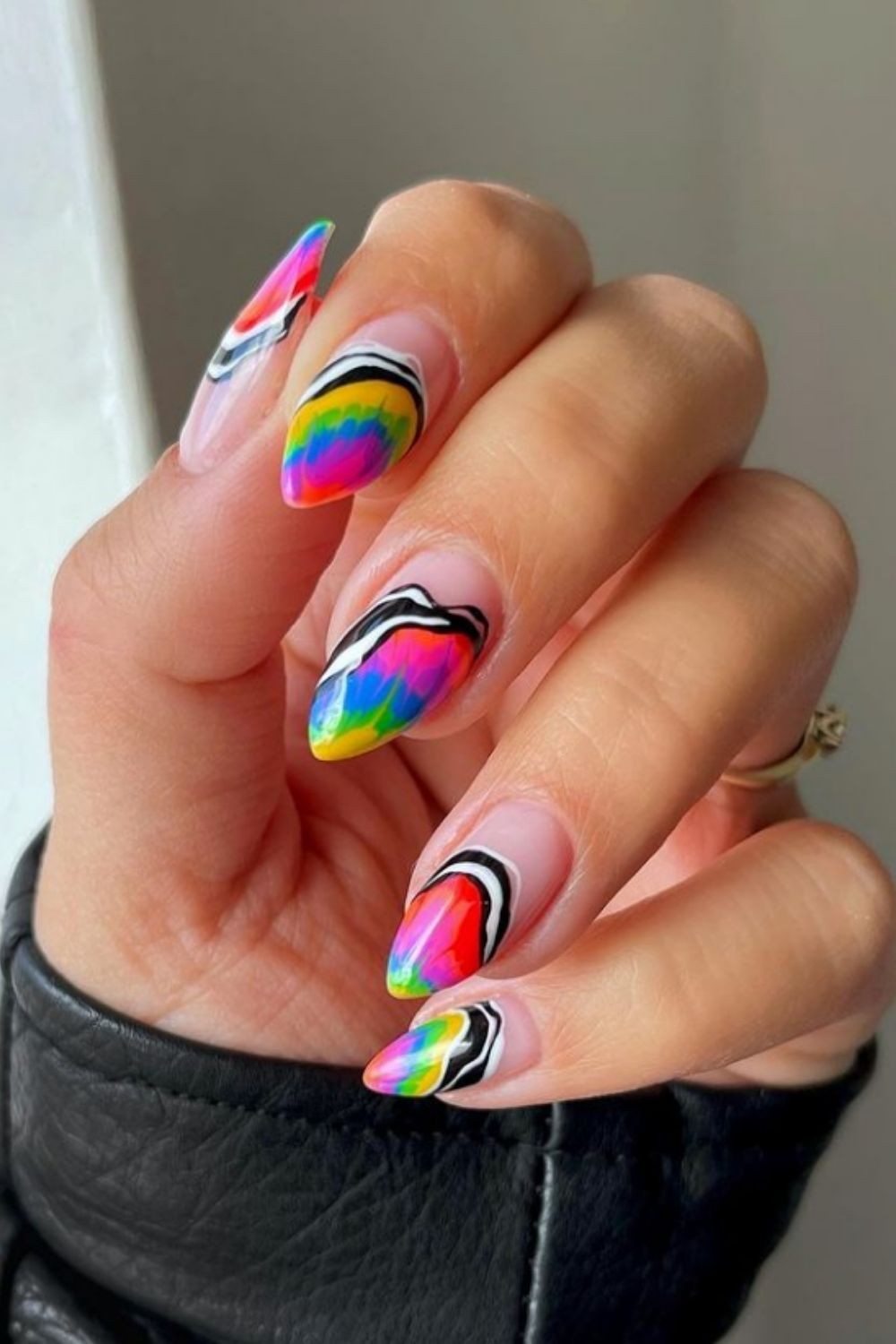 Pretty Summer Acrylic Nails To Try When You Go A Vacation!