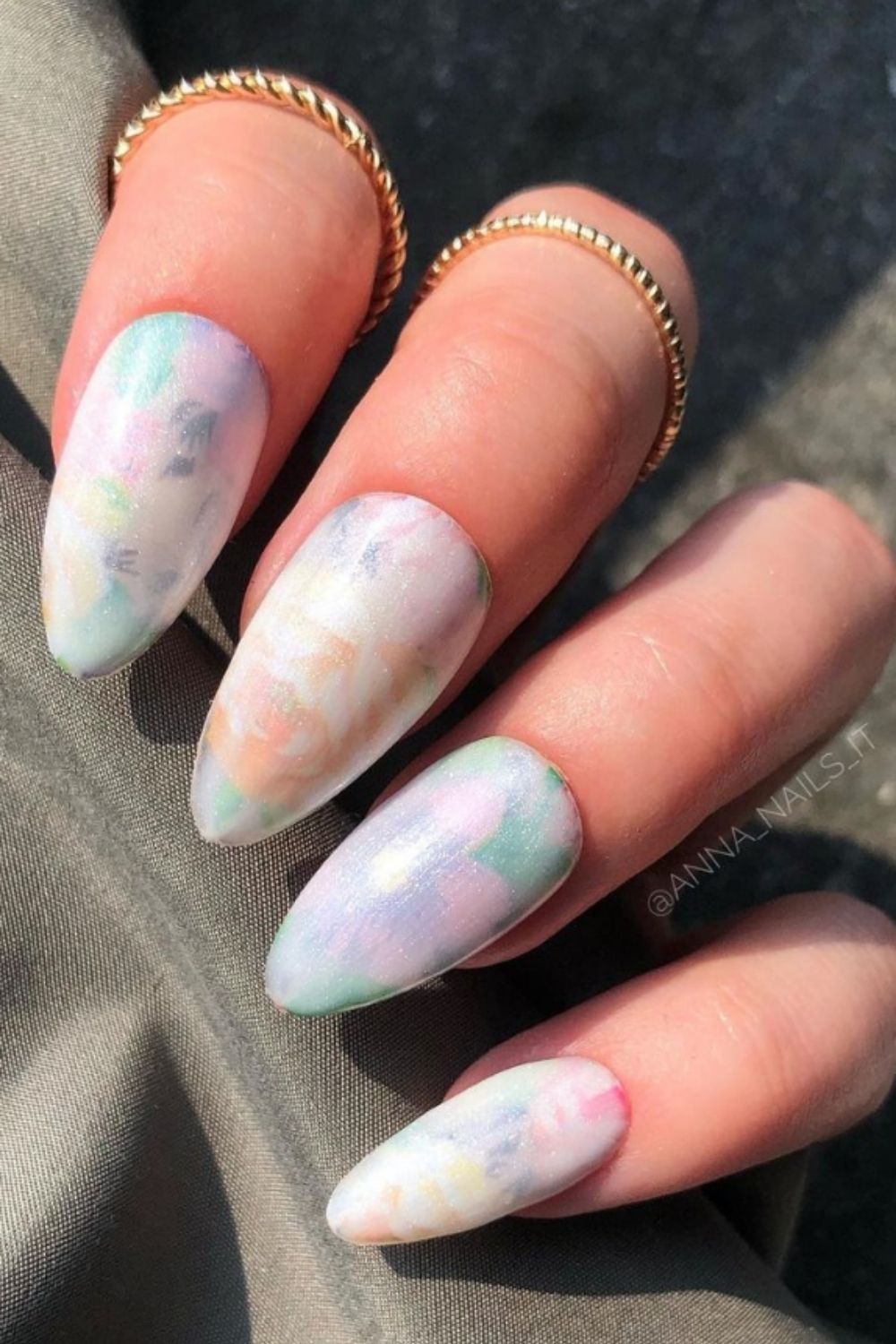 Hottest Tie Dye Nails to Fit Your Beach Look This Summer