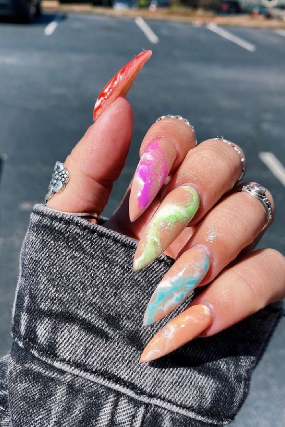 Pretty Summer Acrylic Nails To Try When You Go A Vacation!