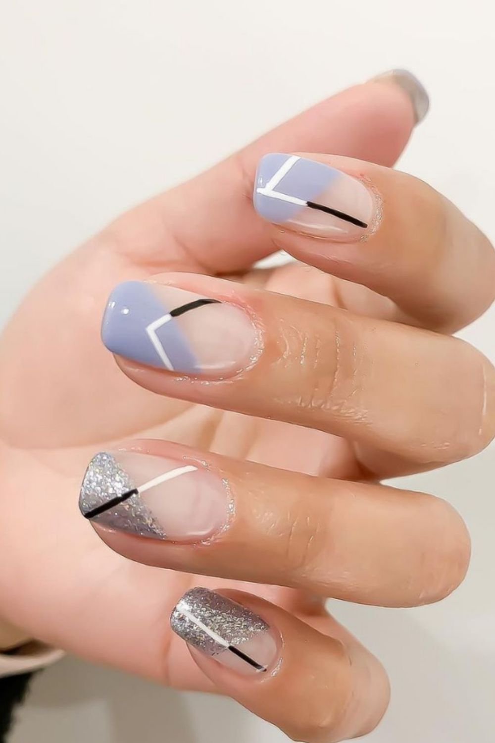 35+ Amazing Glitter Acrylic Nails You Want To Try In 2021!