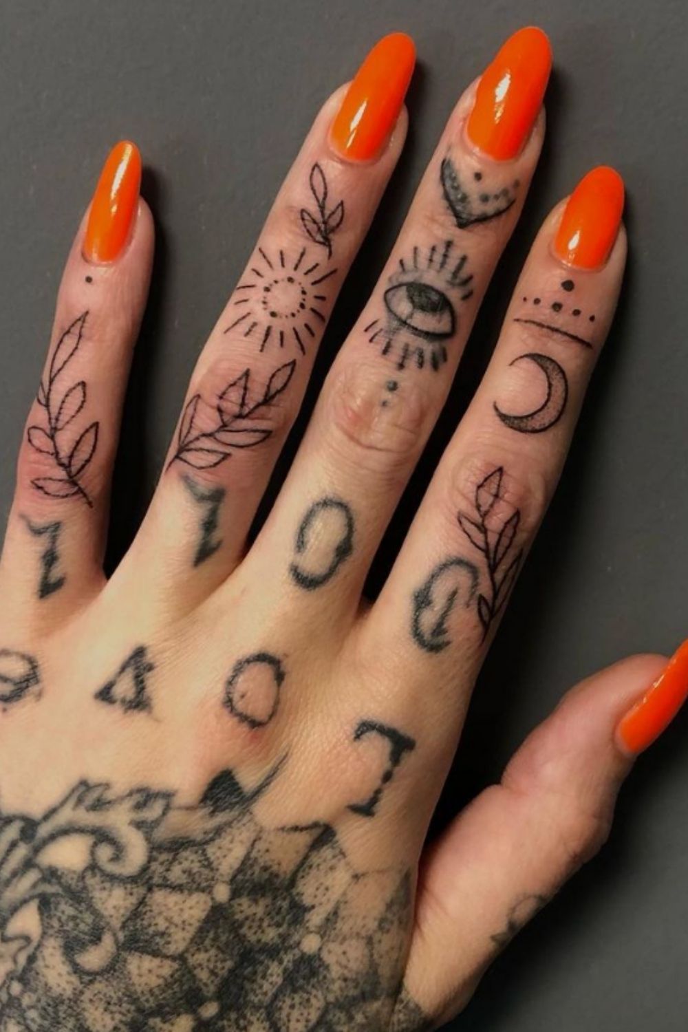 Best Small Finger Tattoo Design You'll Love To Try!