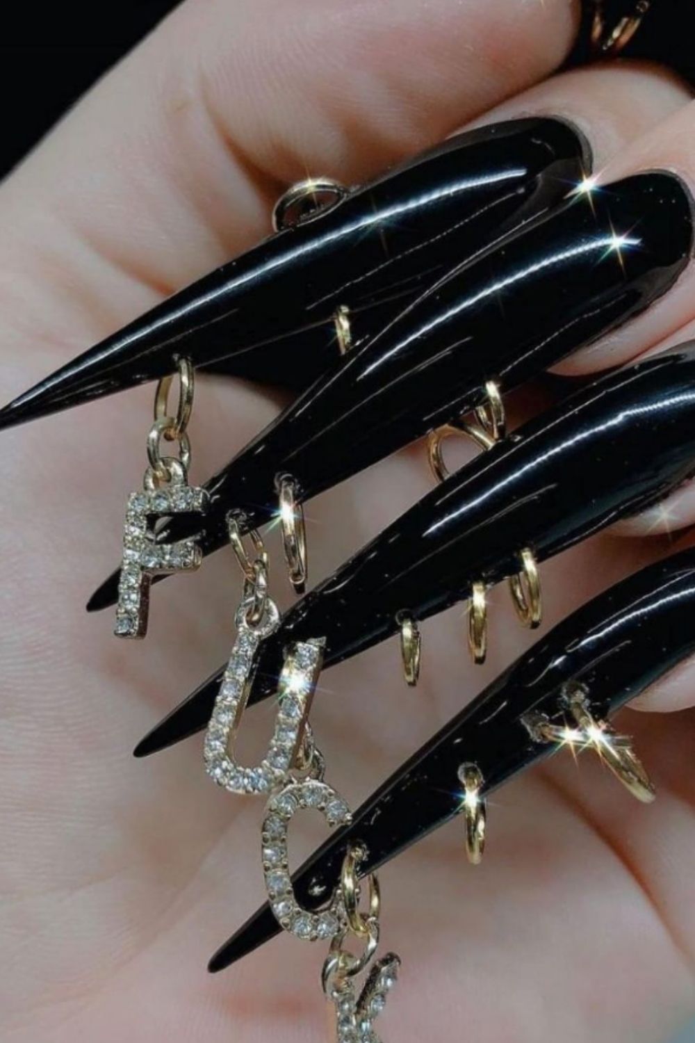 Black acrylic nails | the fall season nails color 2021