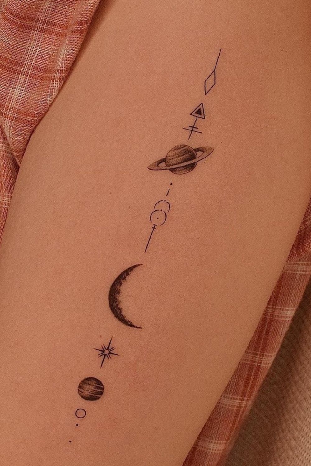 Sun and moon tattoo designs for best and meaningful tattoo design 2021