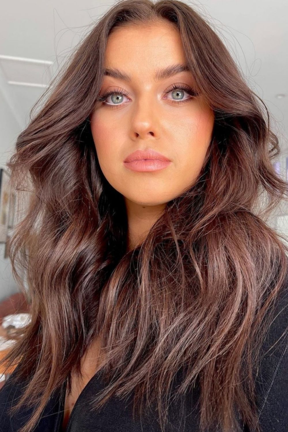 24 Best Layered Haircuts With Bangs for medium length hairstyle!