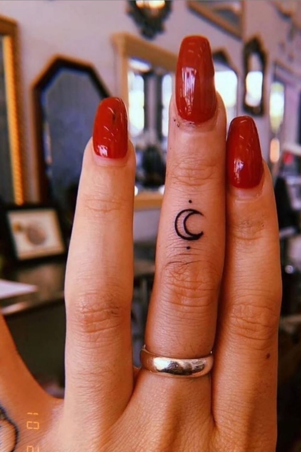 Sun and moon tattoo designs for best and meaningful tattoo design 2021