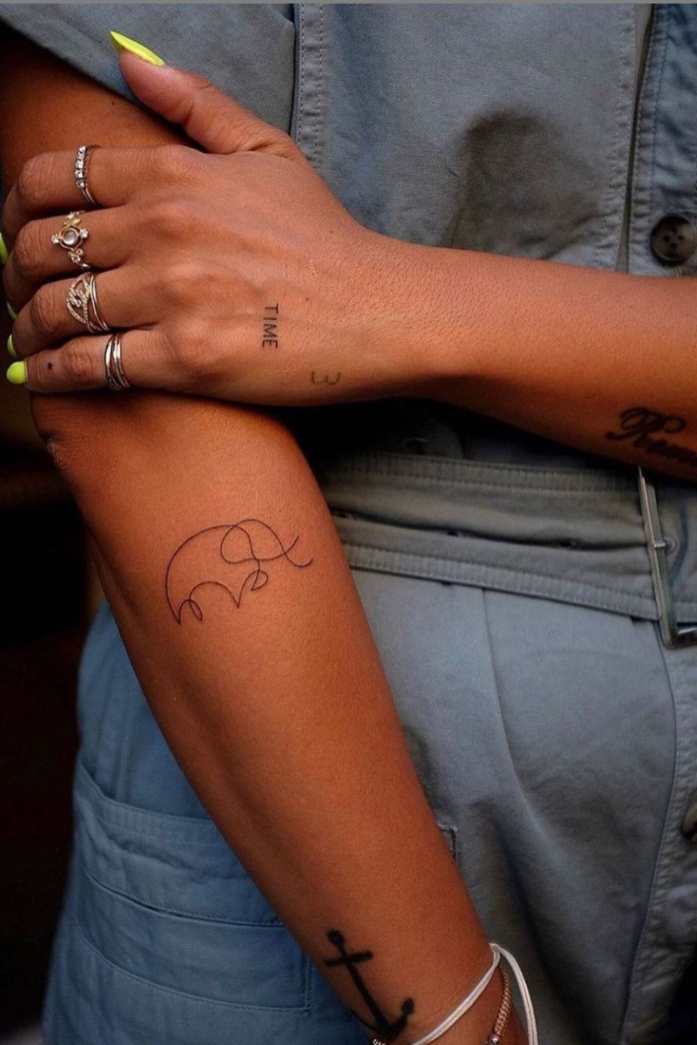 Cute Minimalist Tattoos Design for women with tiny tattoo pattern