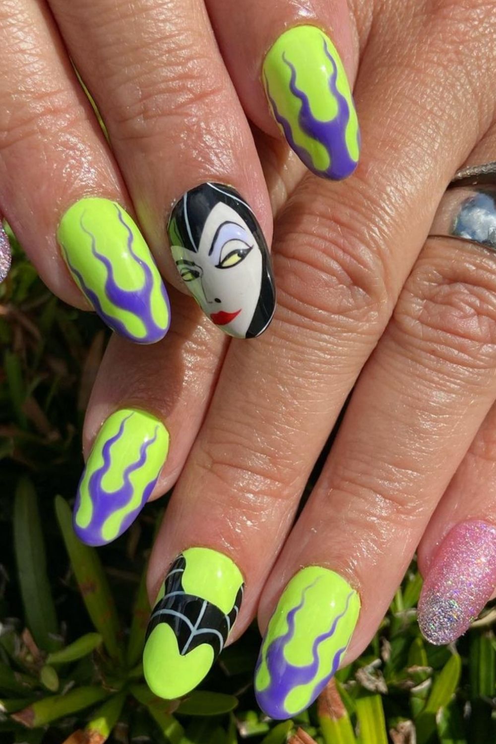 34 Amazing Halloween Nail Art Designs For 2021