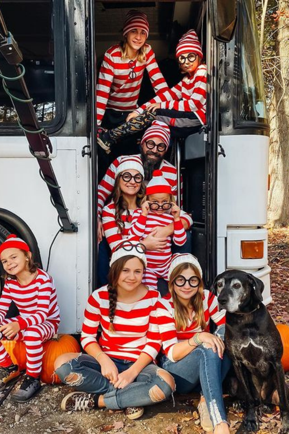 34 Best Halloween costumes 2021 for family and best friends