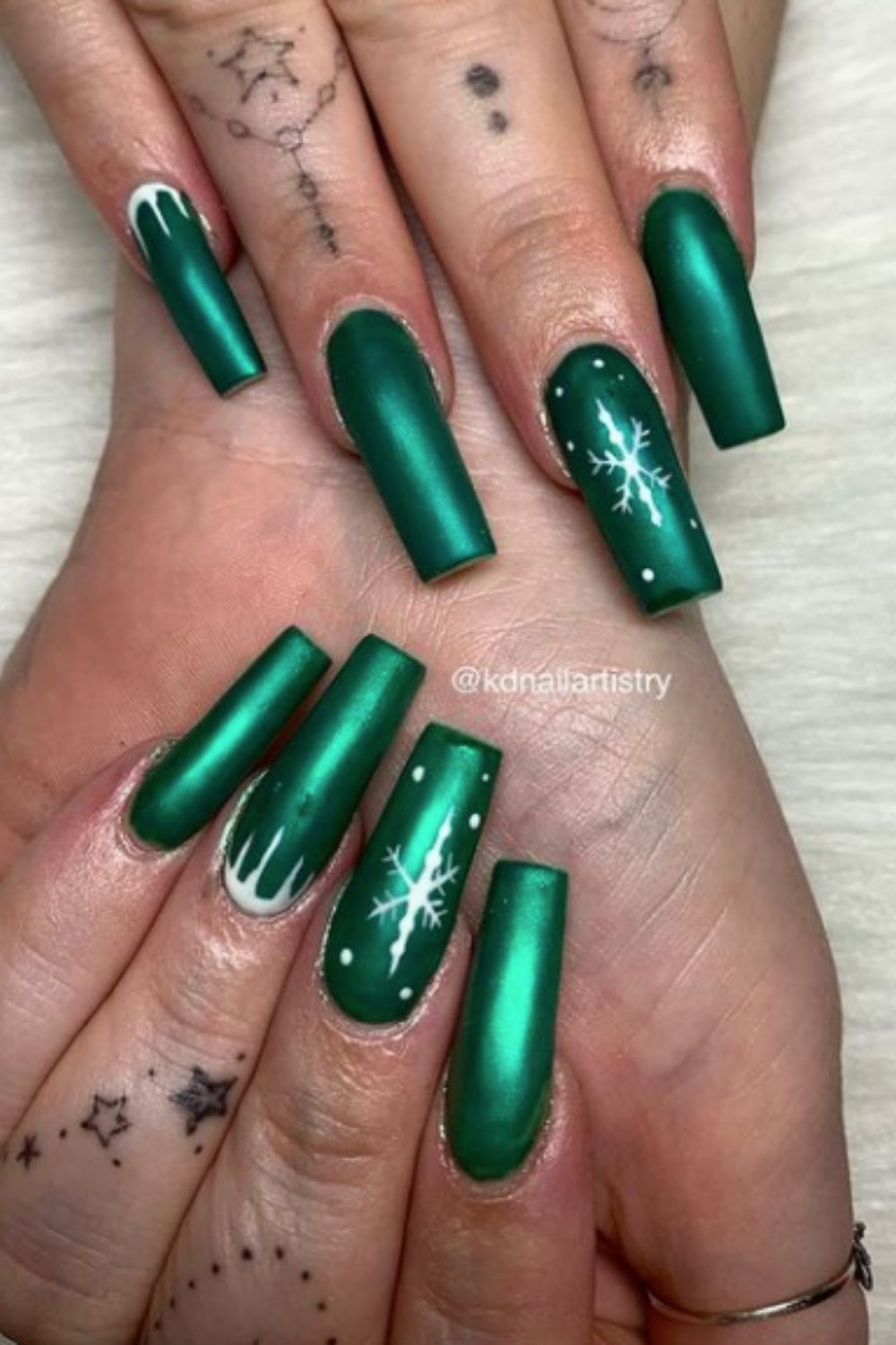 Christmas coffin nails with snowflakes