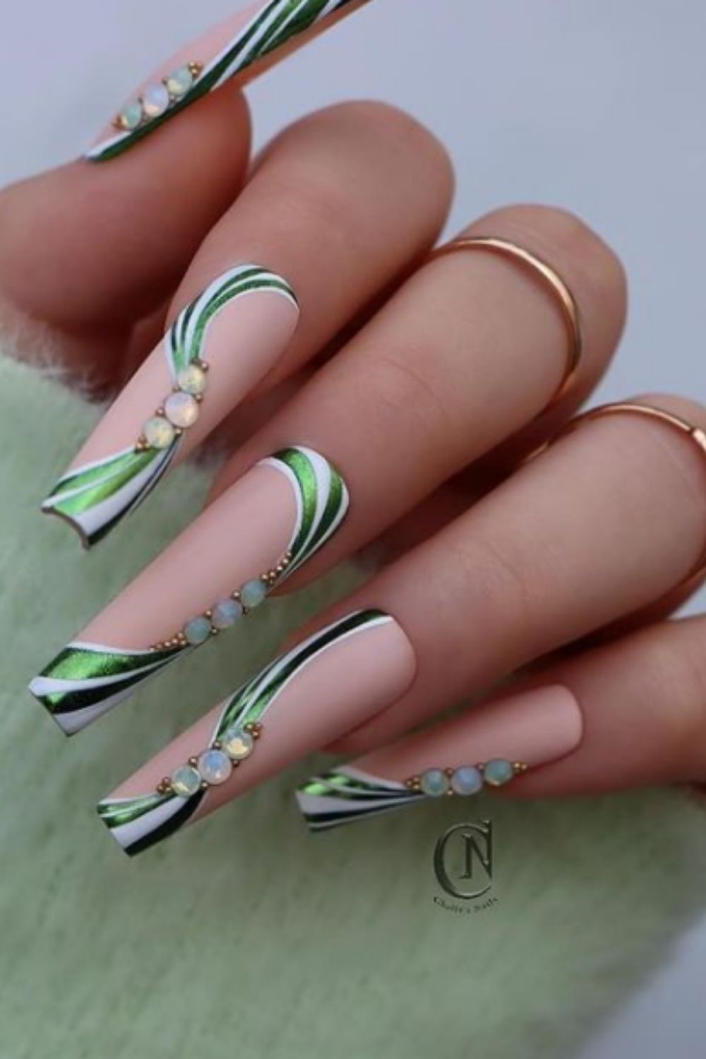 Acrylic Christmas nail with coffin nails