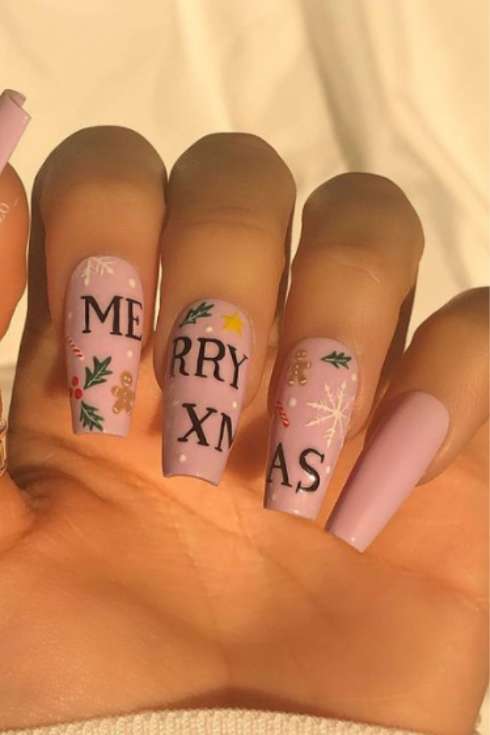 Acrylic Christmas nail with coffin nails