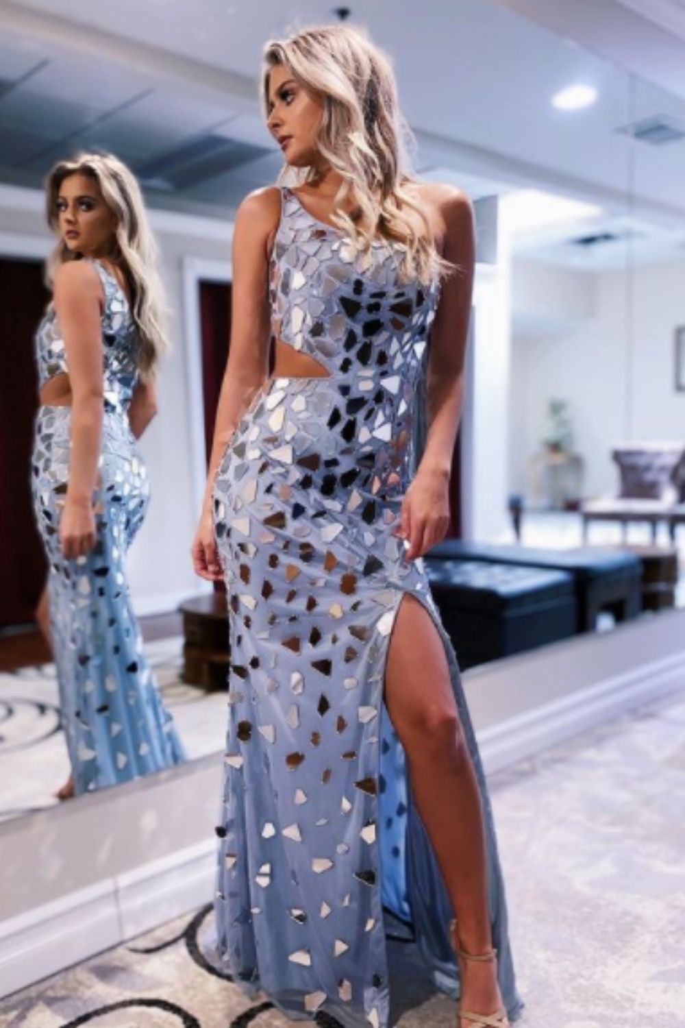 Tips on finding the perfect homecoming dress 2021