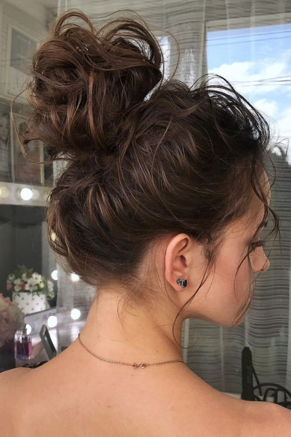 38 Chic Prom Hairstyles to Let You Be Amazing