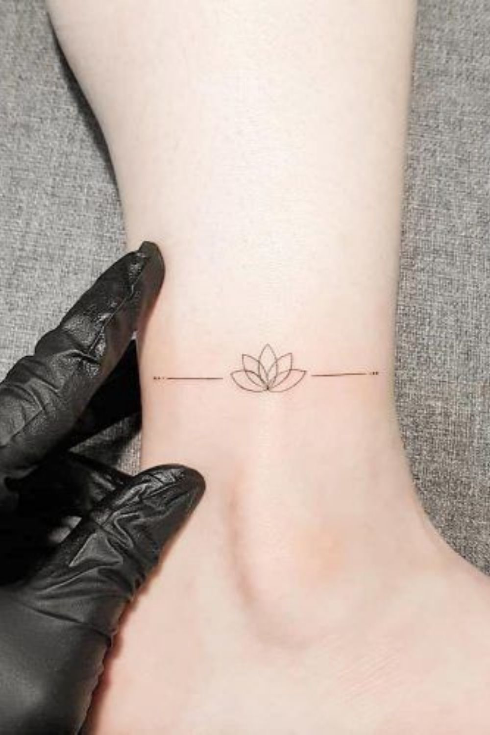 40 Best Minimalist Tattoo Designs for women