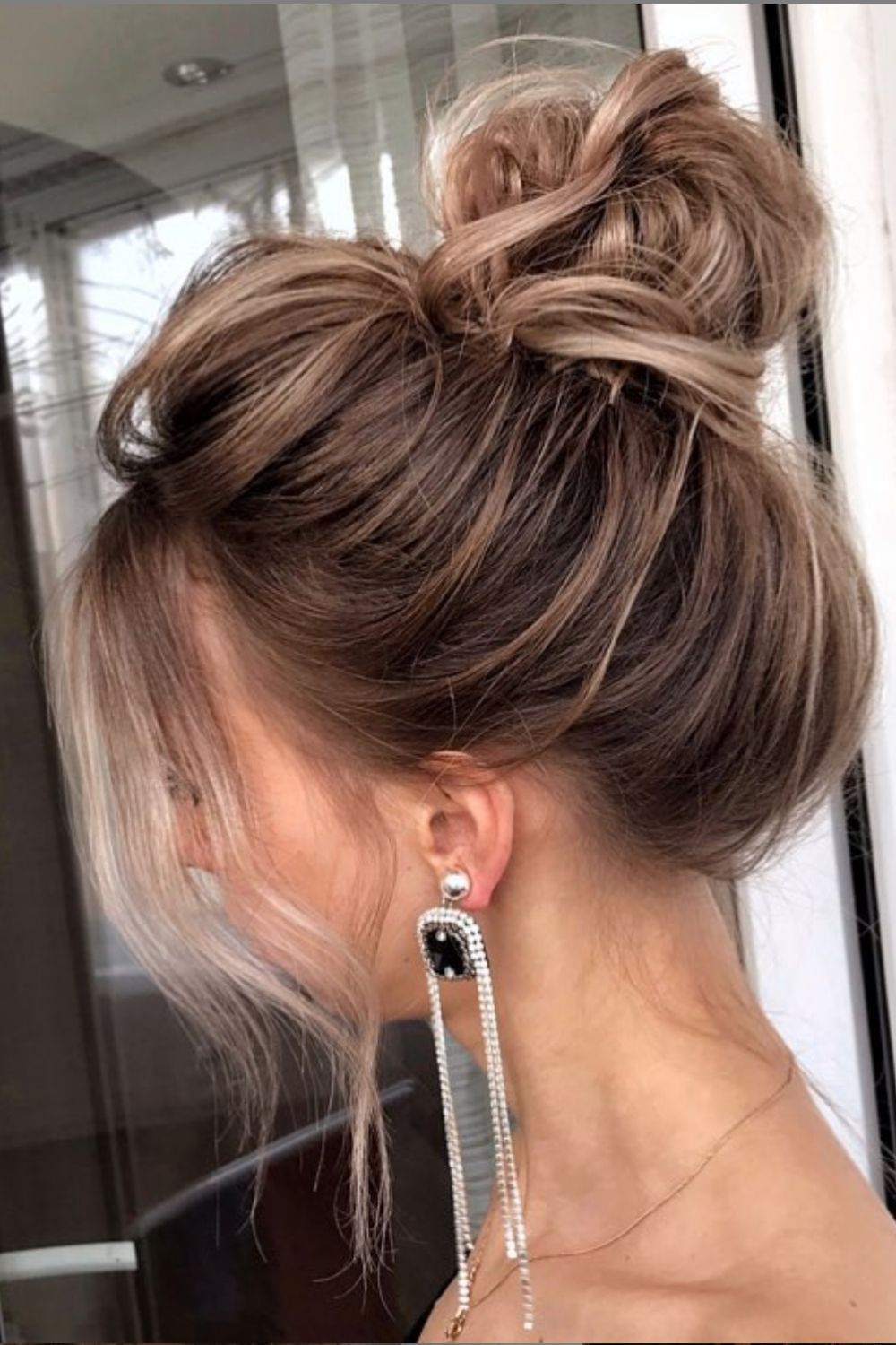 38 Chic Prom Hairstyles to Let You Be Amazing