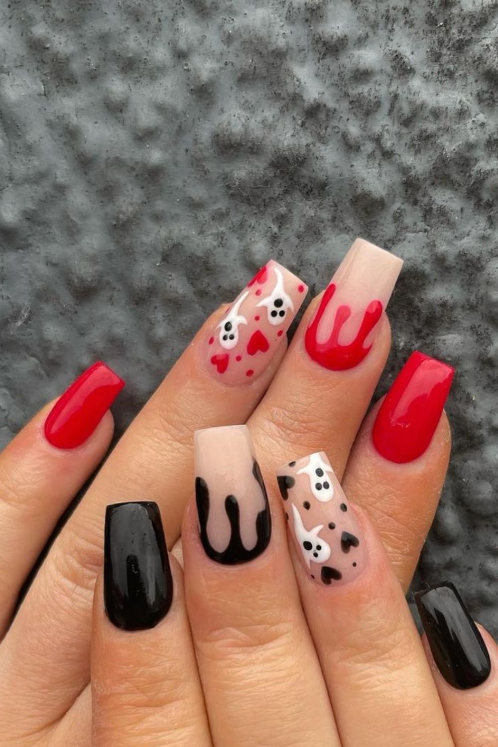 Halloween nail aesthetic | Trendy Halloween manicure to try 2021