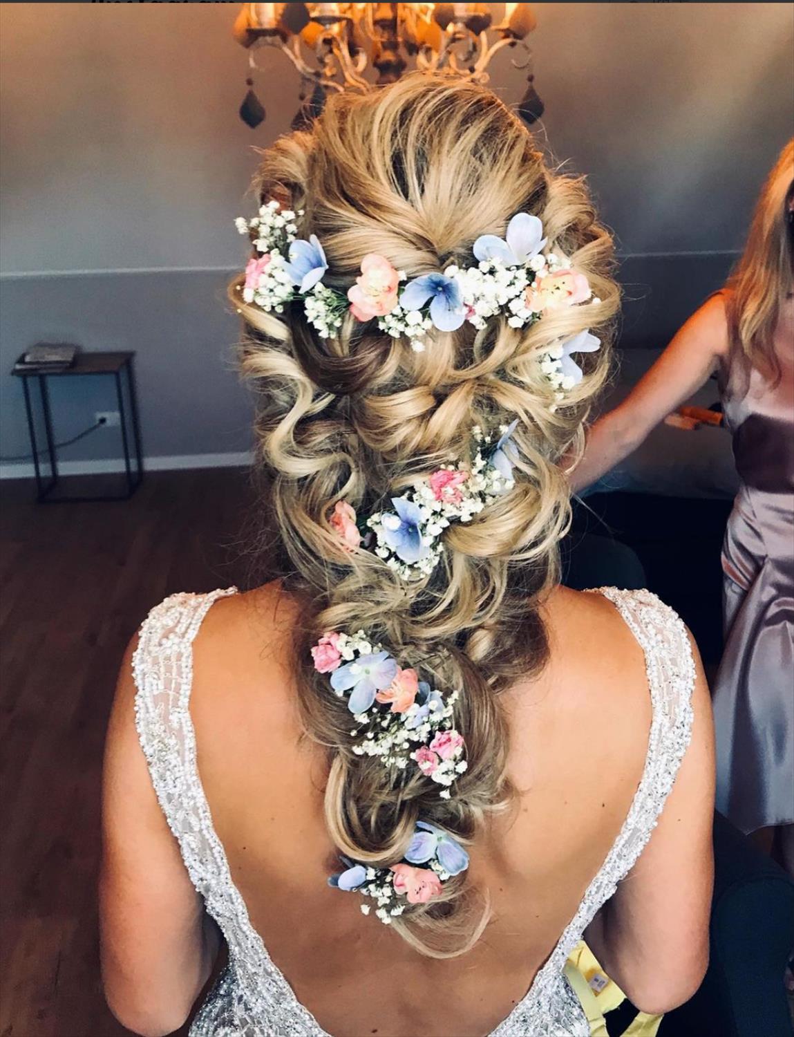 Wedding hairstyles for long hair perfect for brides