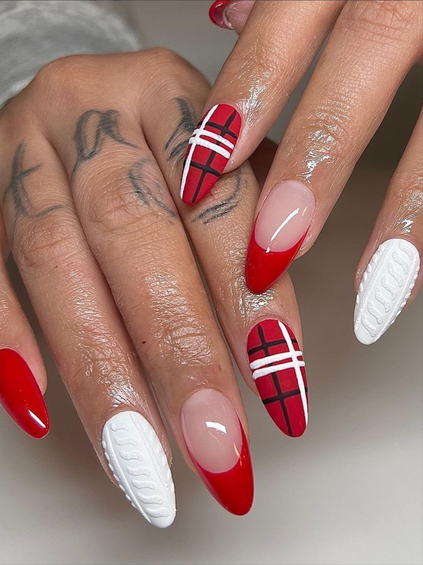 Red French nails design for Winter nail colors 