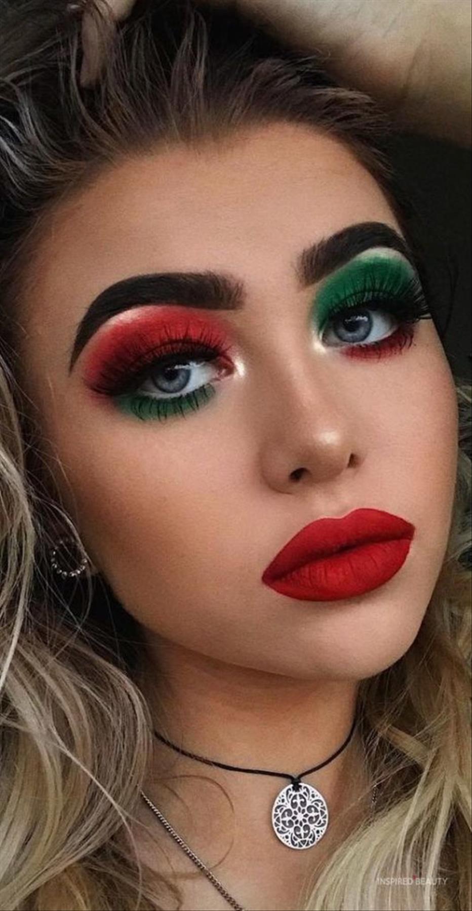 Awesome Christmas Makeup Ideas to Try This Holiday