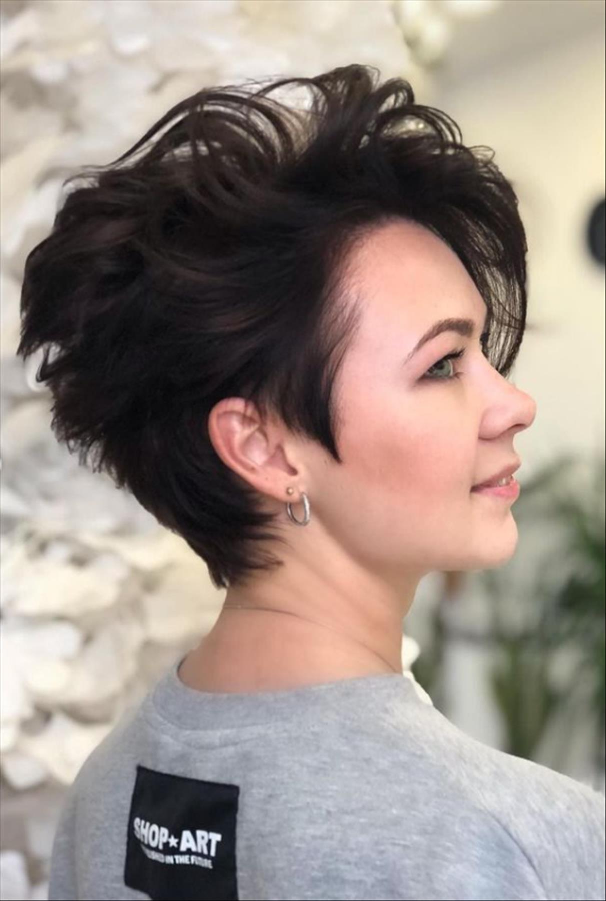 Best short pixie haircut for women trending now