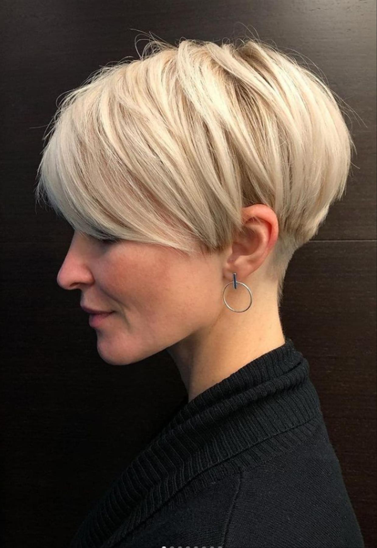 Best short pixie haircut for women trending now