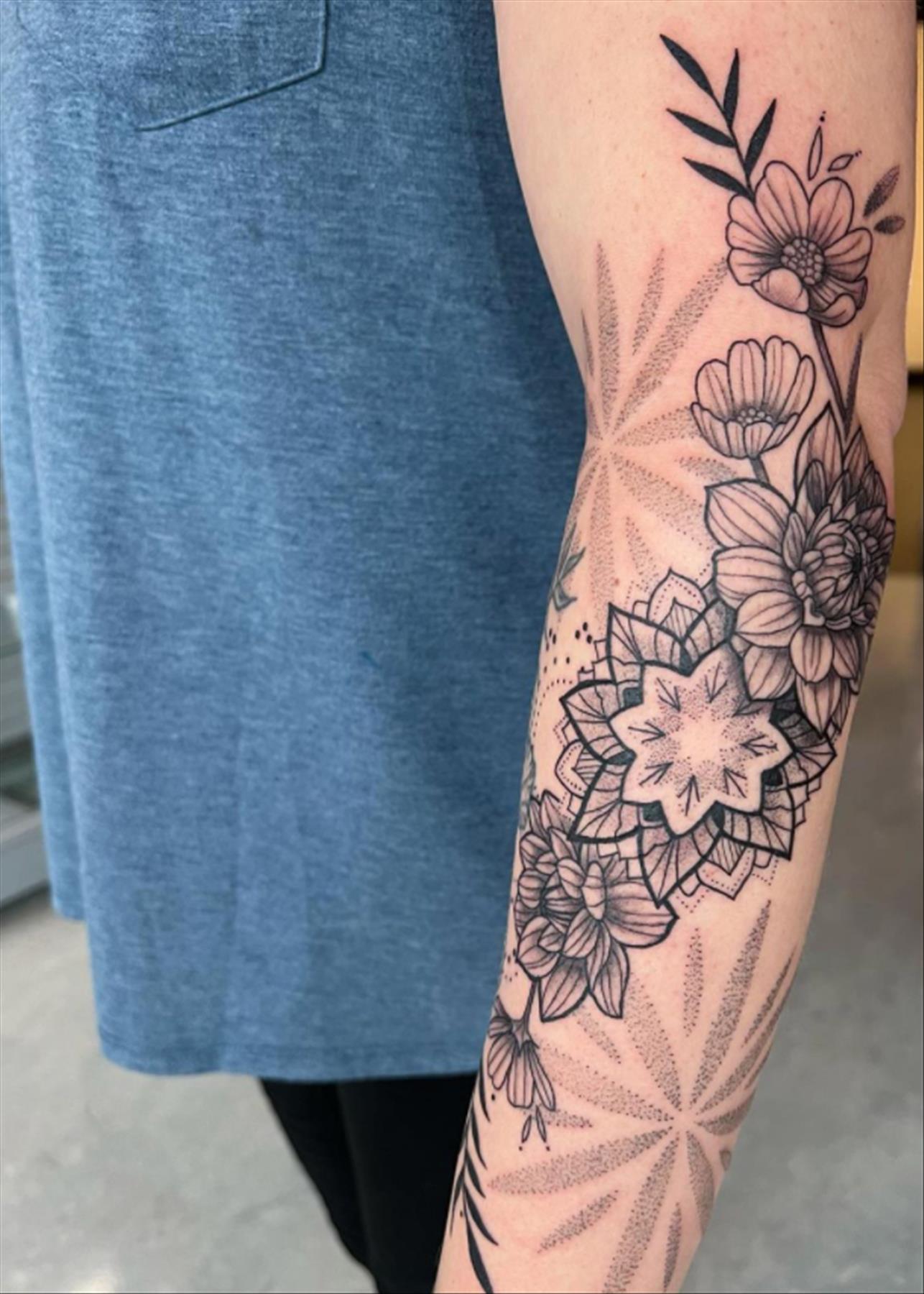 50+ Unique sleeve tattoos aesthetic for women 2022