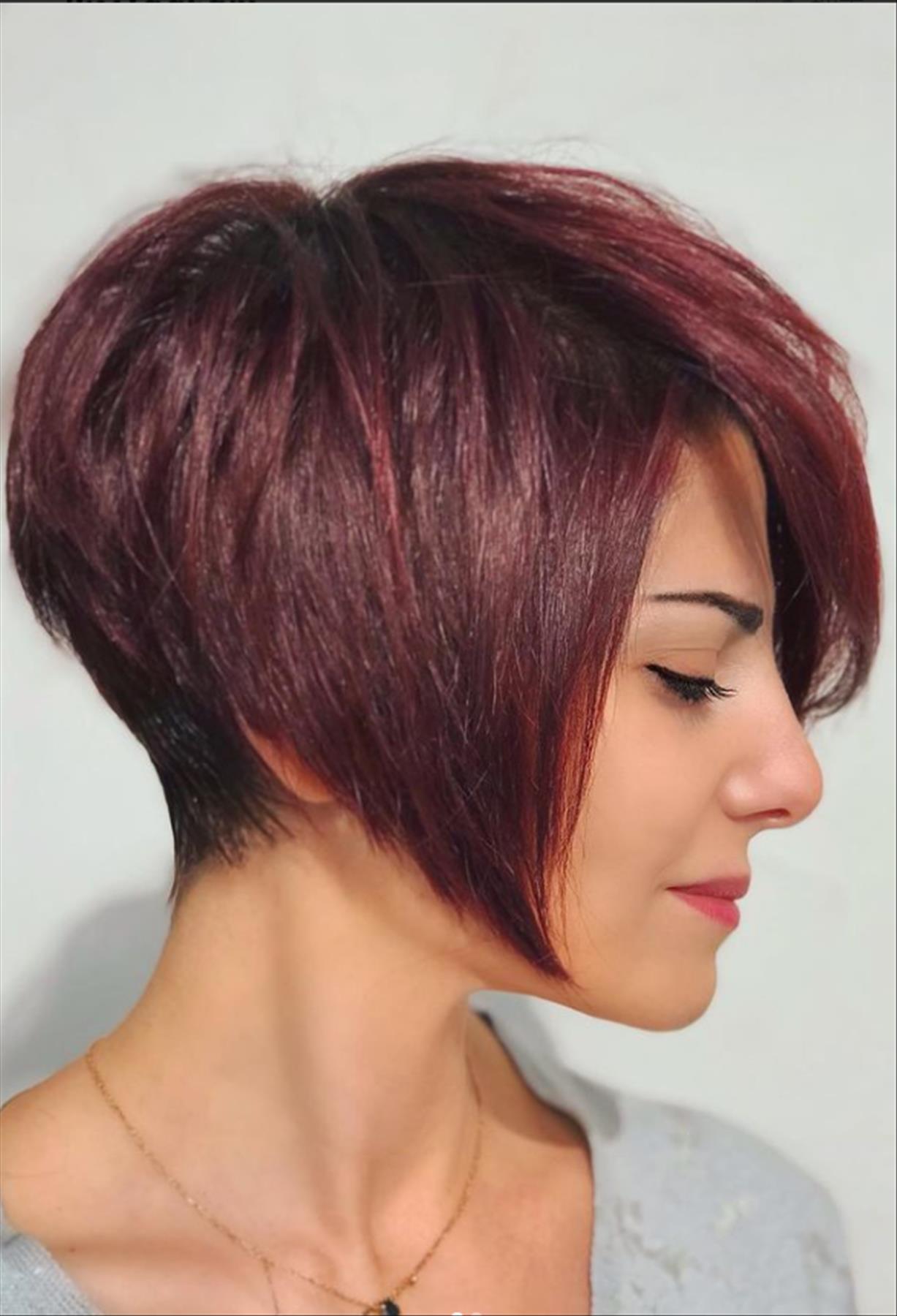 Best short pixie haircut for women trending now