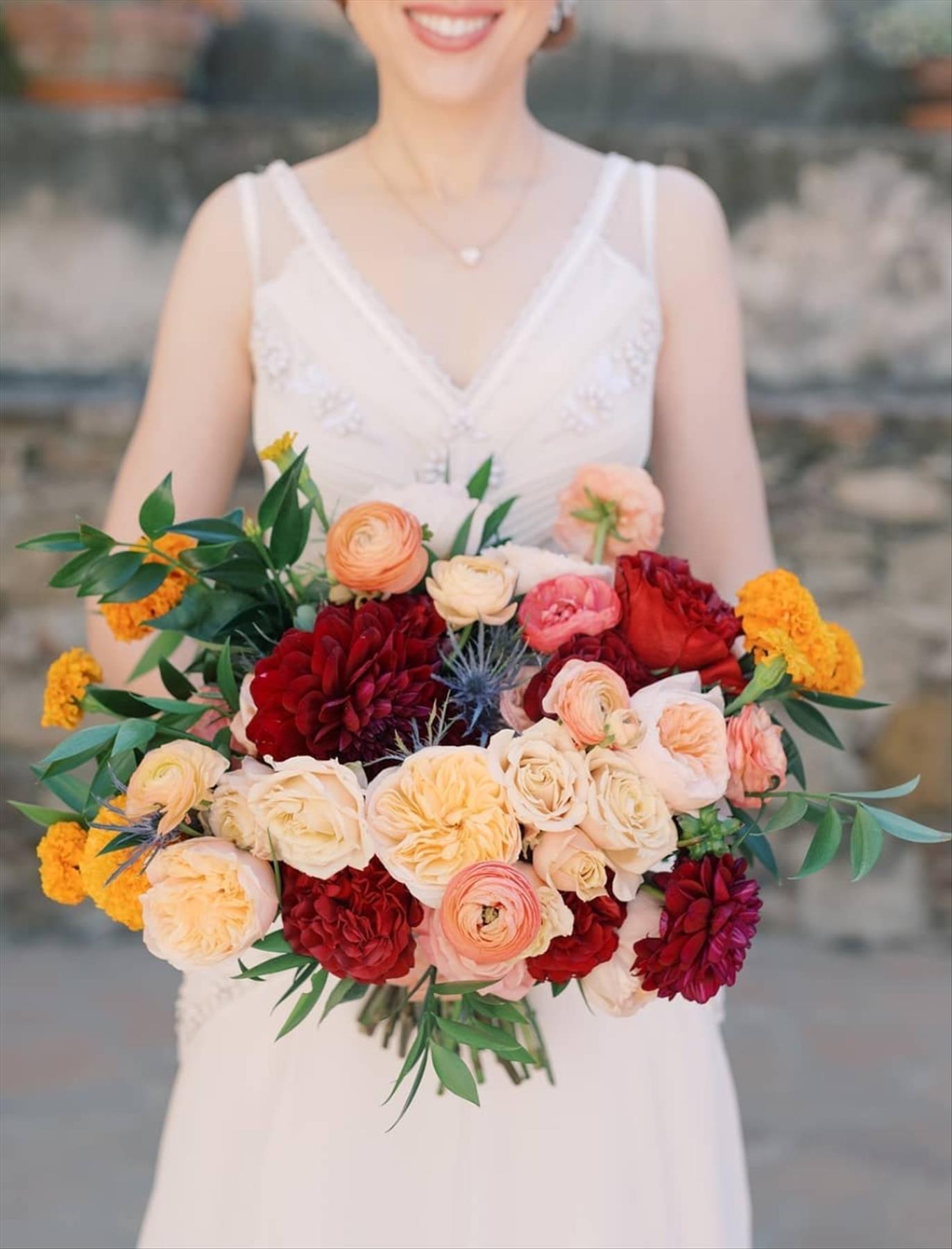 Romantic Winter Wedding Flower Bouquet Ideas for Bride