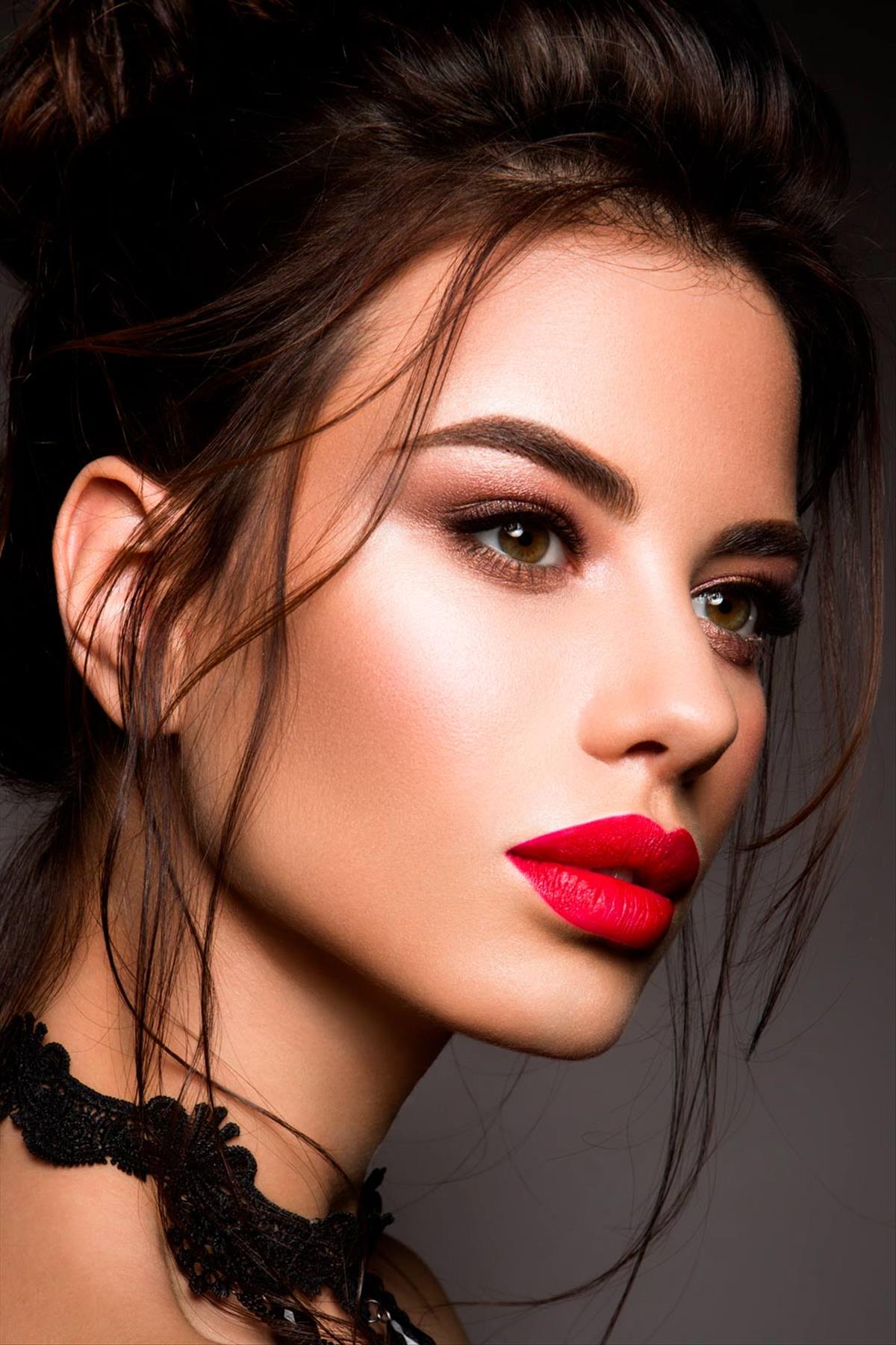 Alluring Valentines Day Makeup Looks And Makeup Tips 