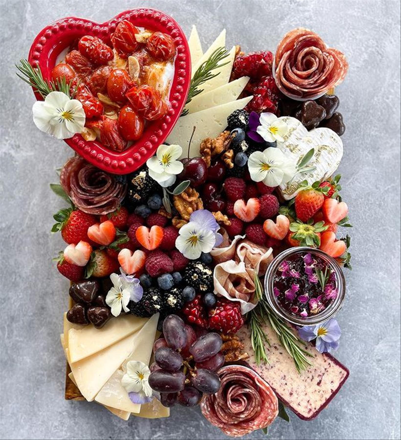 Perfect Valentine’s day Charcuterie Boards To Express Your Love