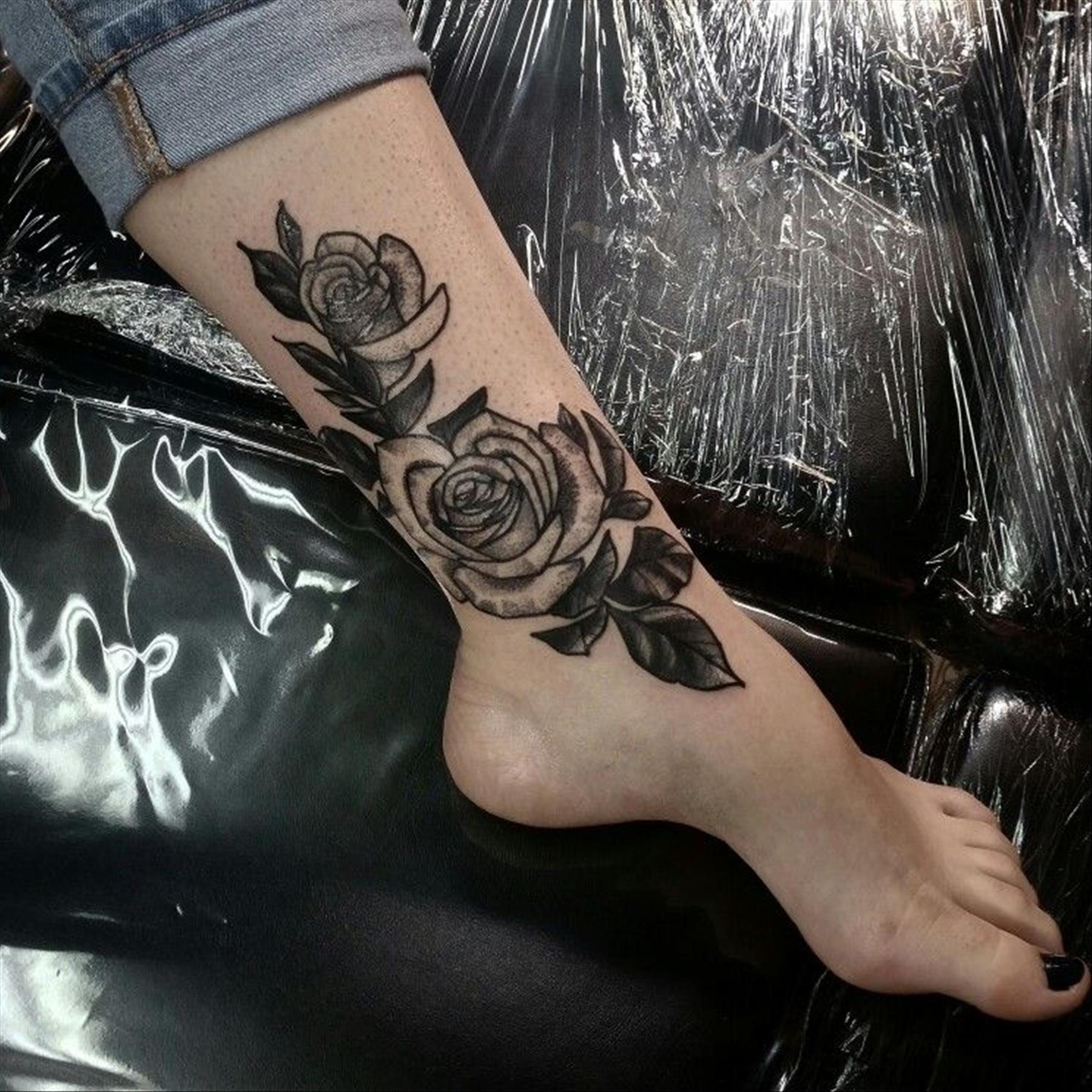 Best Female Rose Tattoo Designs 2022 Tattoo Inspiration Guide