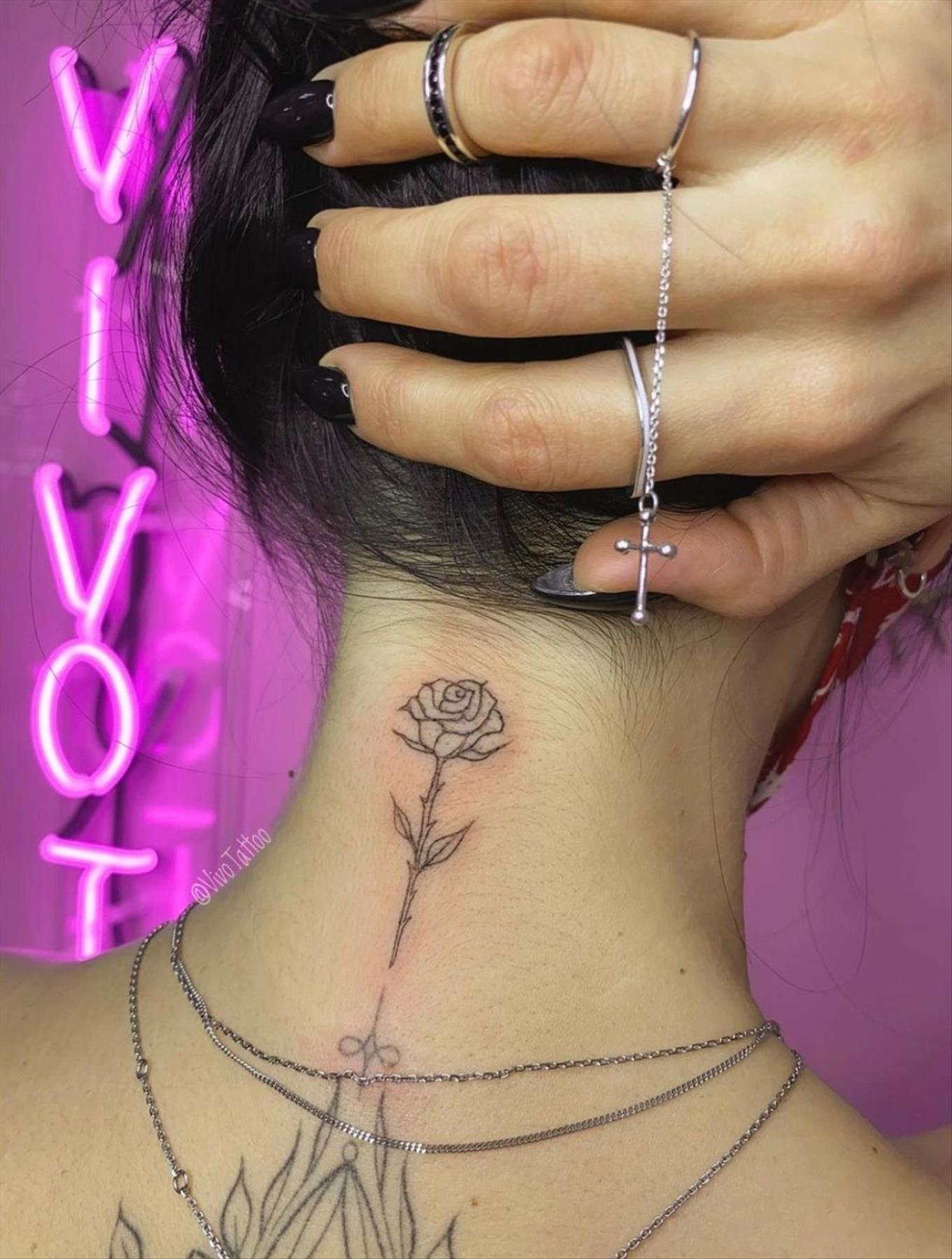 Best Female Rose Tattoo Designs 2022 Tattoo Inspiration Guide